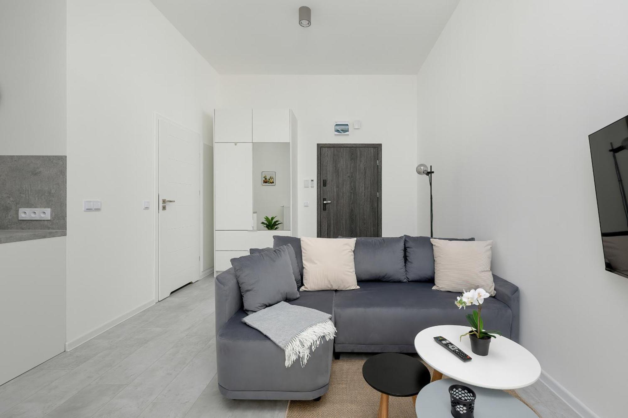 Apartment Beautiful In By Renters