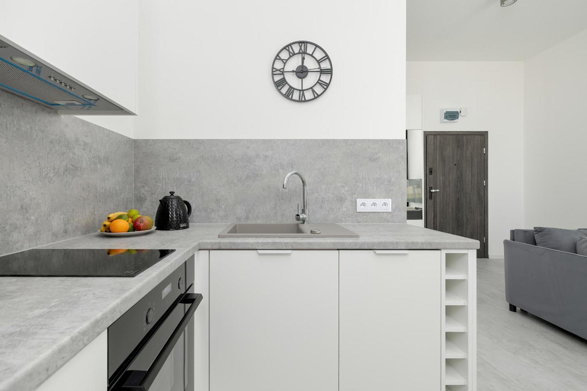 Beautiful In By Renters *